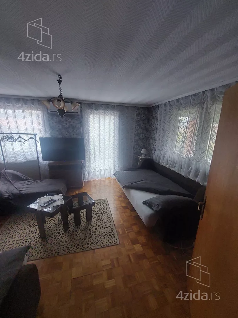 3-etažna kuća | 4zida