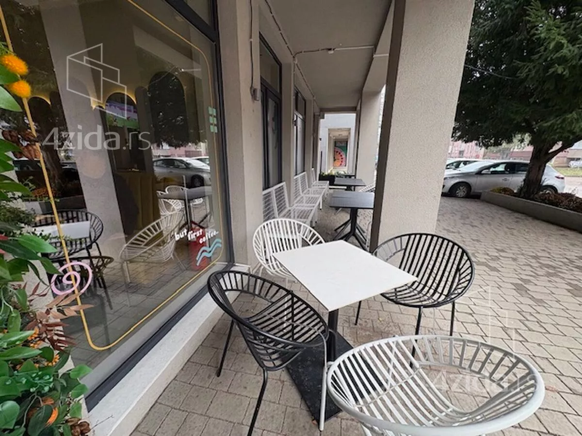 Ugostiteljski objekat | 4zida