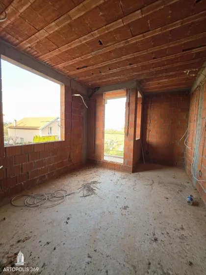 Surčin (mesto) | 4zida.rs