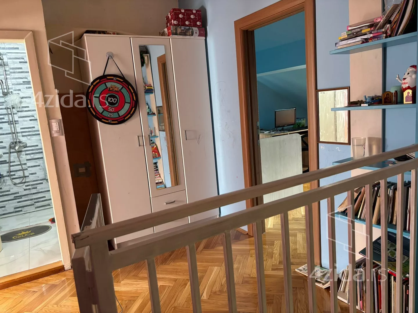 Petosoban stan | 4zida