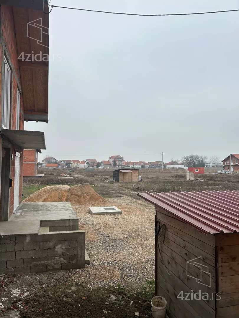 Građevinsko zemljište | 4zida