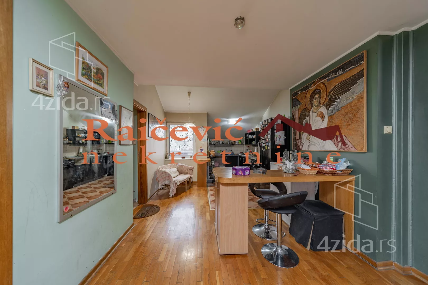 Četvorosoban stan | 4zida