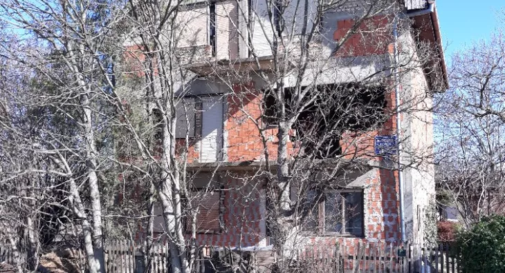 3-etažna kuća | 4zida