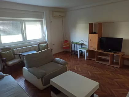 Žarka Vasiljevića 15 | 4zida.rs