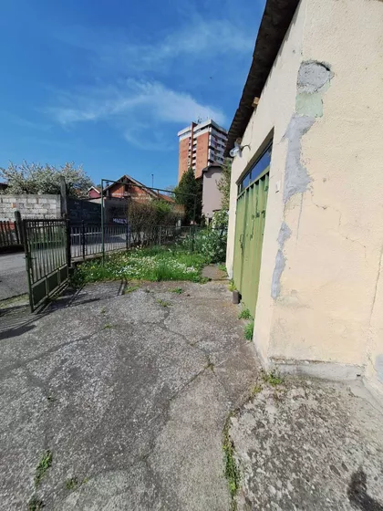 Gradske lokacije | 4zida.rs
