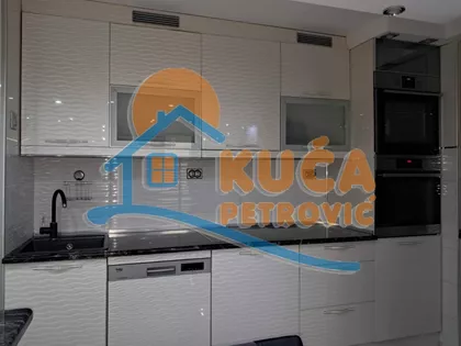 Bulevar Nemanjića | 4zida.rs