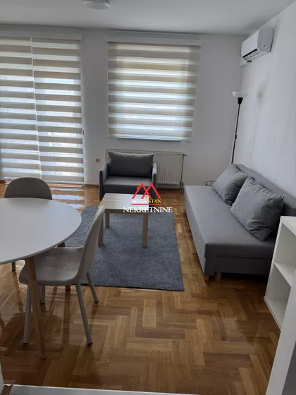 Bulevar Cara Lazara | 4zida.rs