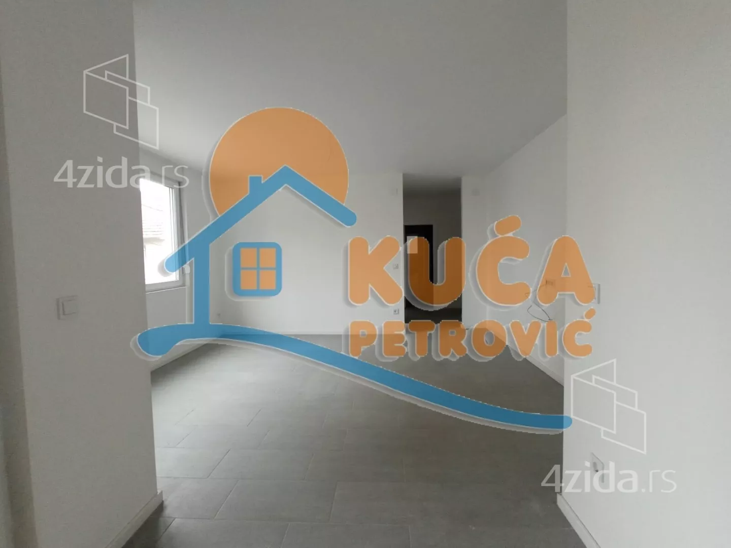 Lokal | 4zida