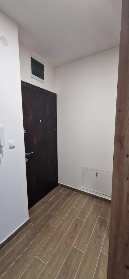 Novosadska 4 | 4zida.rs