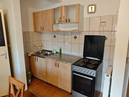 Hadži Ruvimova 22 | 4zida.rs