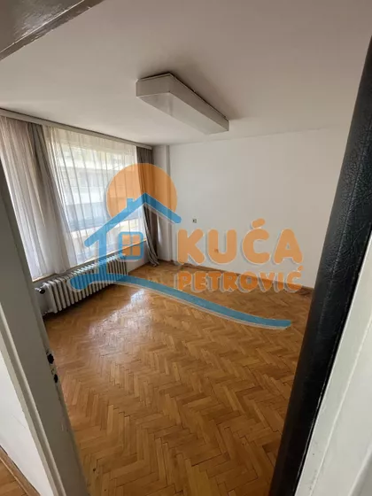 Obrenovićeva | 4zida.rs