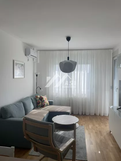 Gorana Jojića | 4zida.rs
