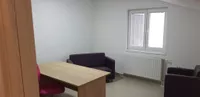 Poslovna zgrada | 4zida