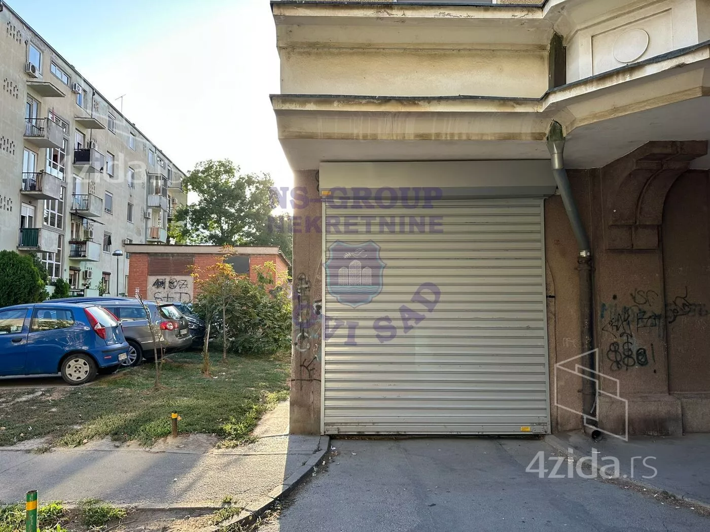 Garaža | 4zida