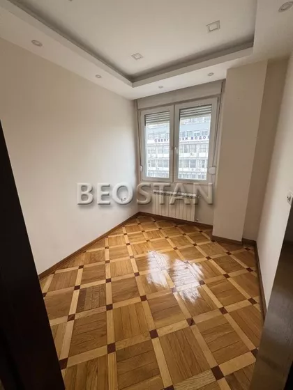 Kneza Miloša | 4zida.rs