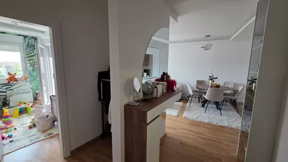 Franca Vintera 16 | 4zida.rs