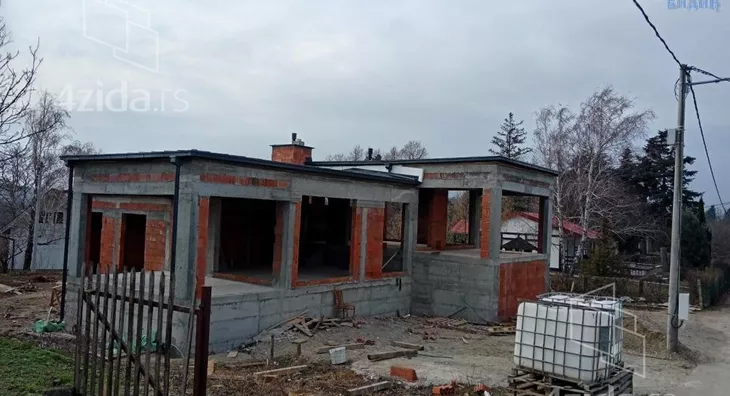 2-etažna kuća | 4zida