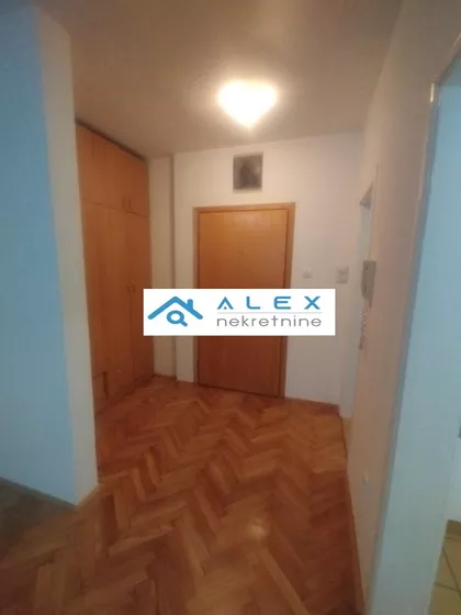 Bulevar Oslobođenja | 4zida.rs