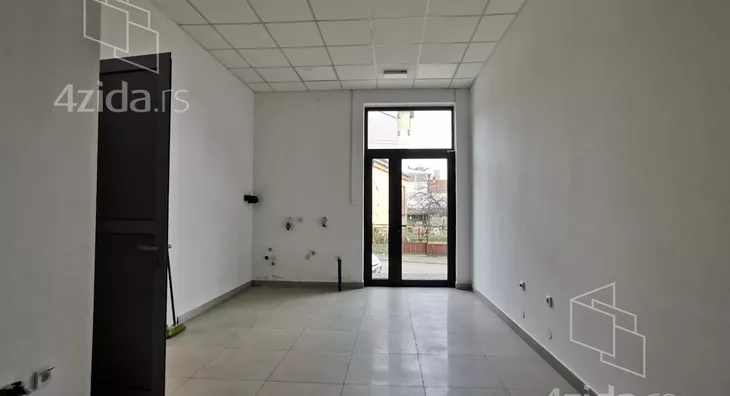 Poslovni prostor | 4zida