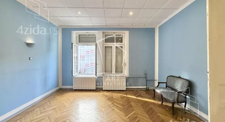 Četvoroiposoban stan | 4zida