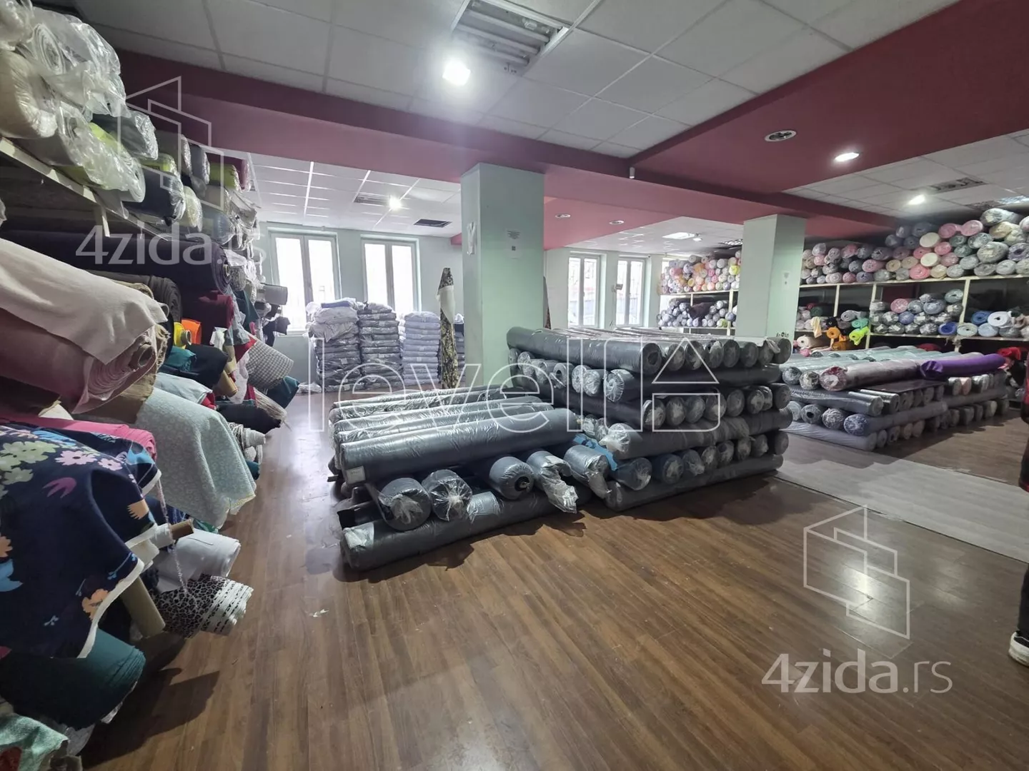 Poslovni prostor | 4zida