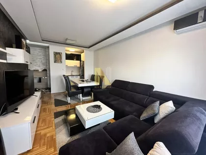 Bulevar Patrijarha Pavla (Somborski Bulevar) | 4zida.rs