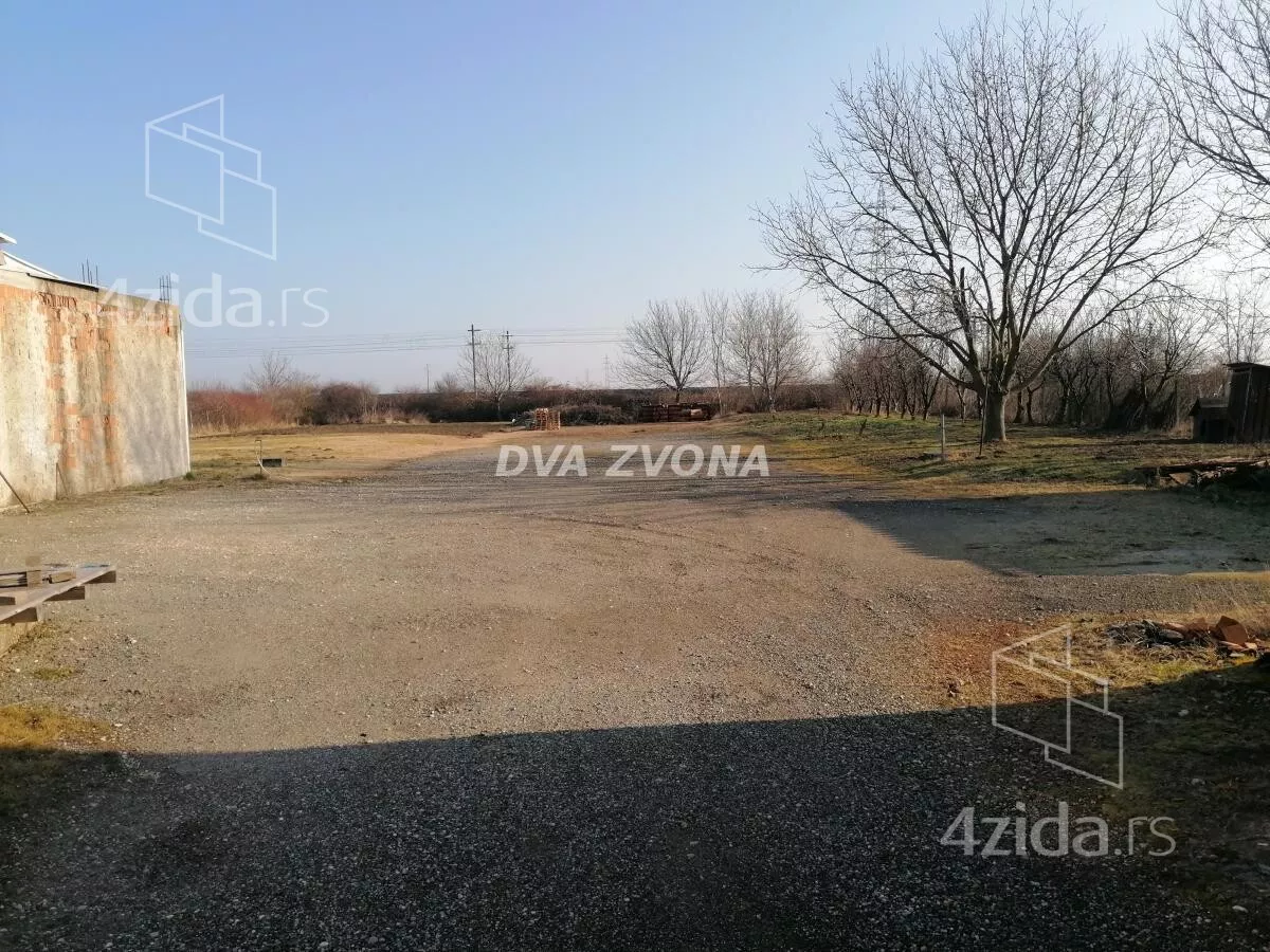 Poslovna zgrada | 4zida