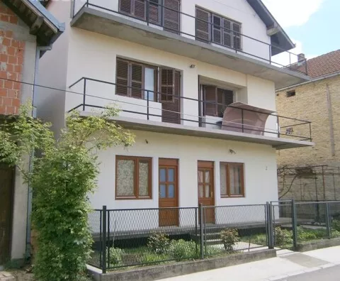 3-etažna kuća | 4zida