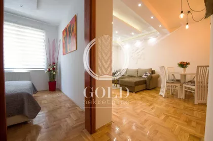 Stari Grad | 4zida.rs