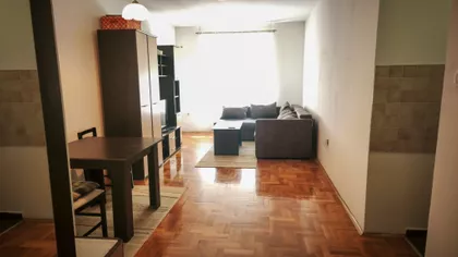 Školska | 4zida.rs