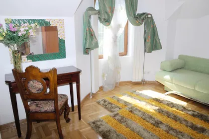 Radnička | 4zida.rs