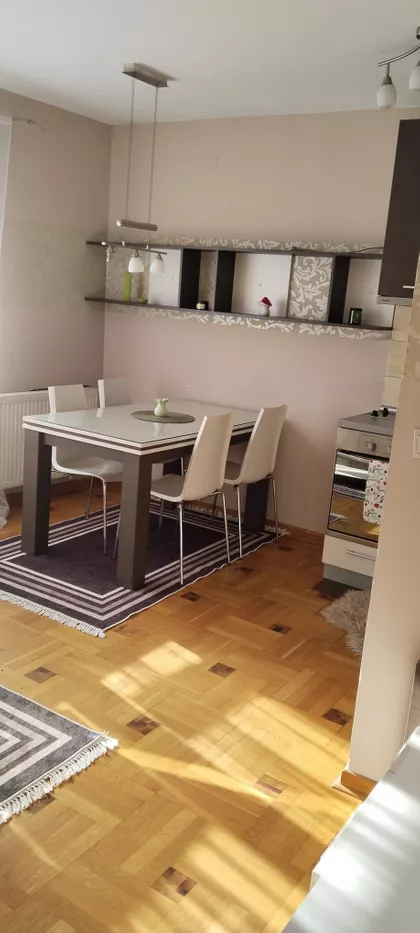 Nova Pijaca | 4zida.rs