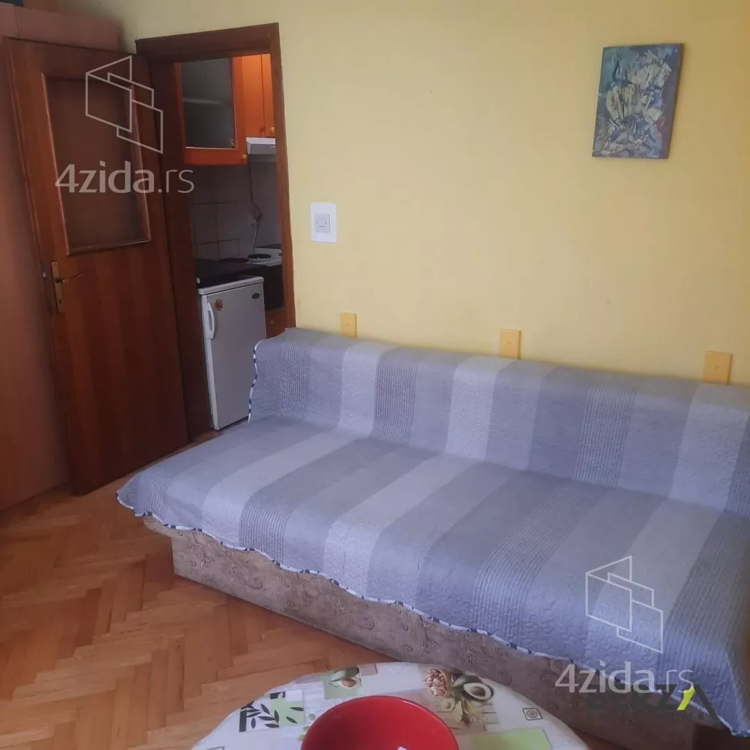 Garsonjera | 4zida