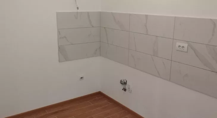 Sedmosoban stan | 4zida