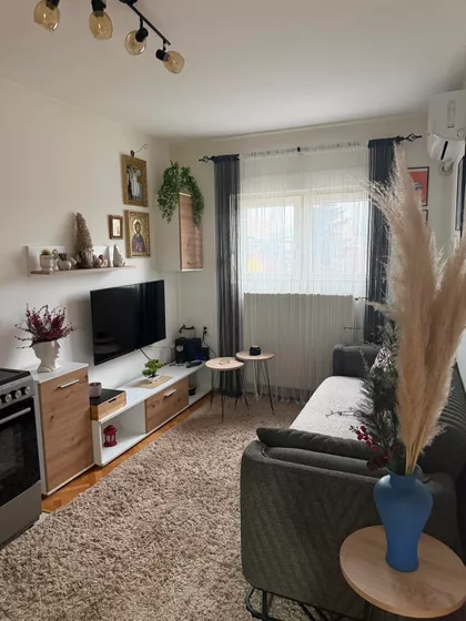 Radnih Brigada | 4zida.rs