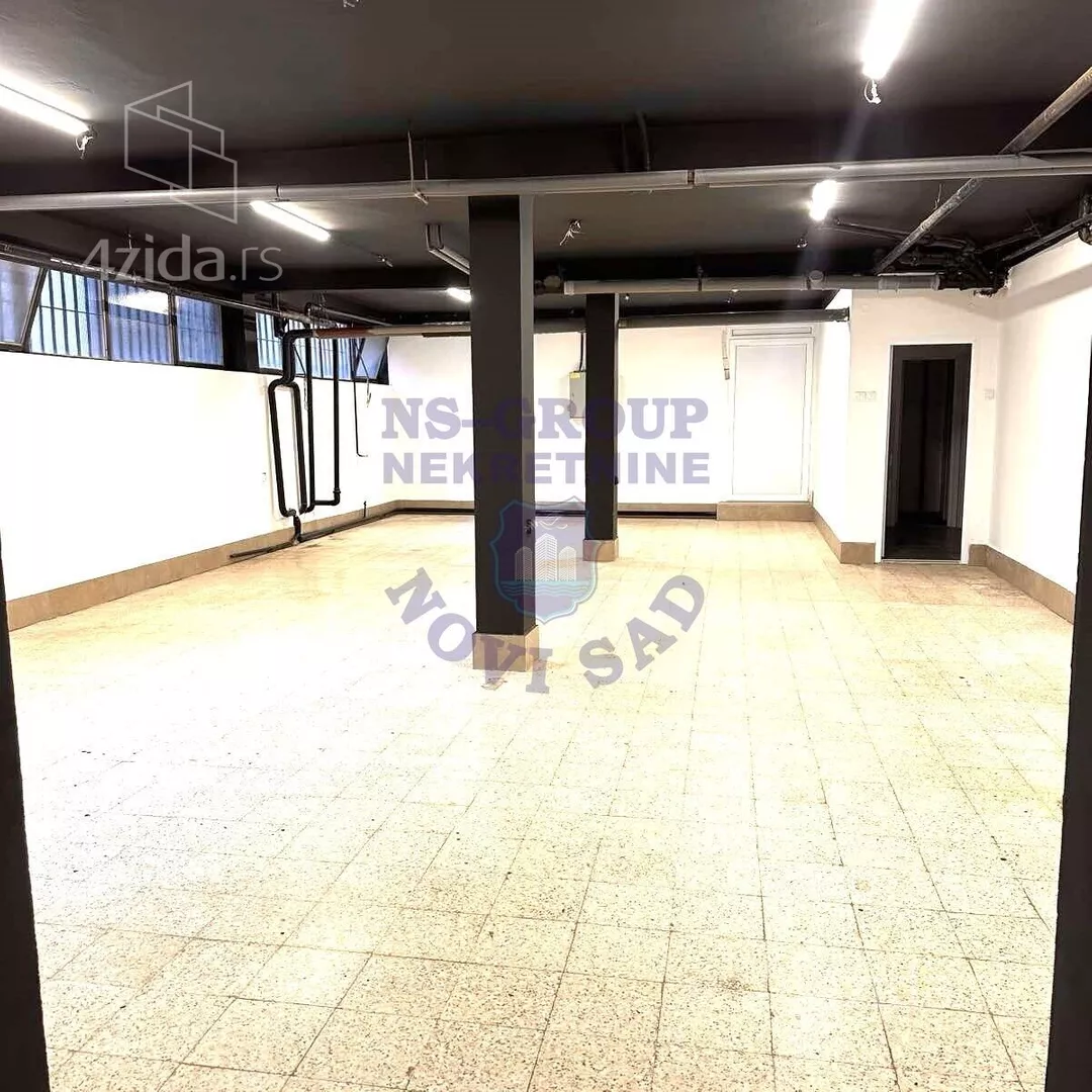 Poslovni prostor | 4zida