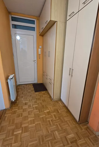 Nemanjina | 4zida.rs