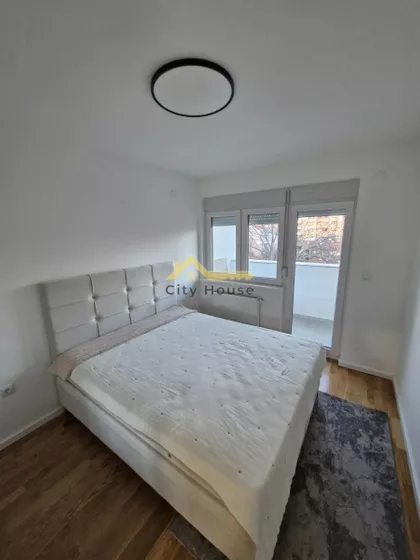 Crveni Krst | 4zida.rs