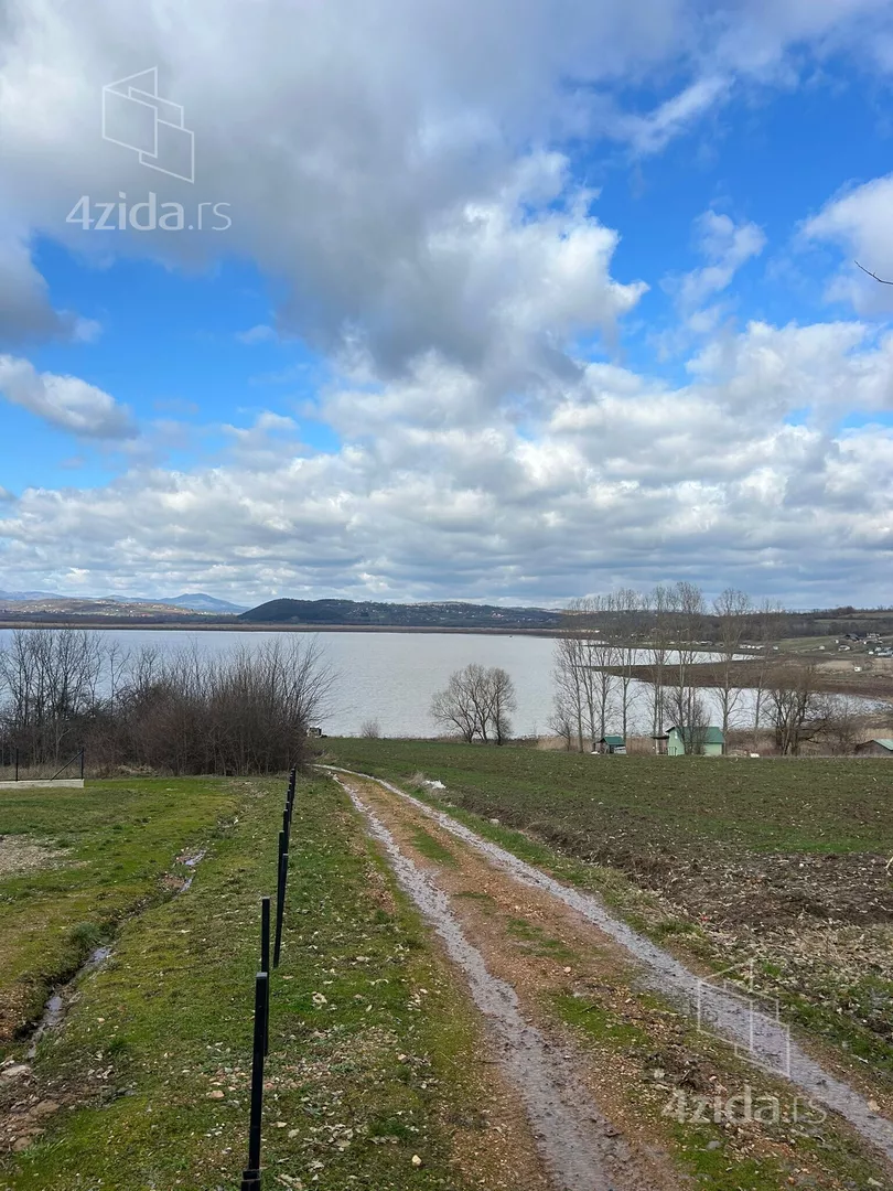 Poljoprivredno zemljište | 4zida