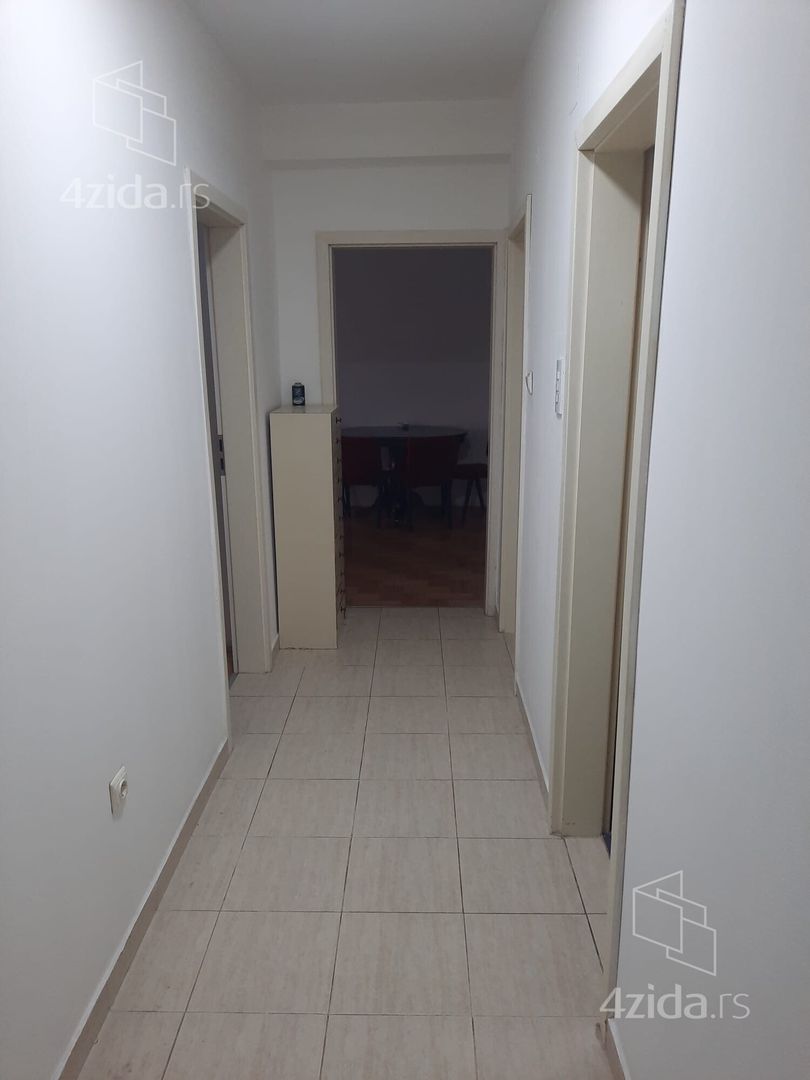 Apartment in Kragujevac, Lekina Bara, Šumadijski upravni okrug - Prikaz 2
