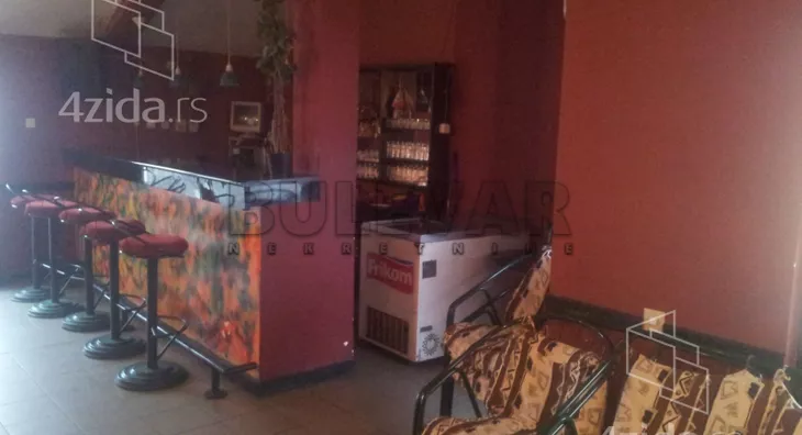 Lokal | 4zida