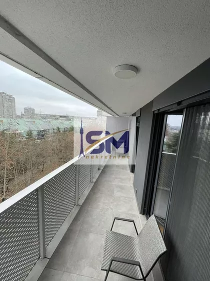 Dzona Kenedija | 4zida.rs