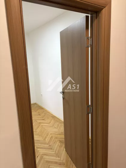 Devet Jugovića | 4zida.rs