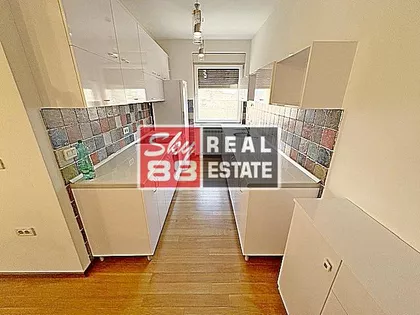 Patrijarha Varnave | 4zida.rs