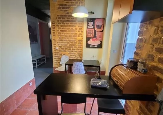 Četvoroiposoban stan | 4zida