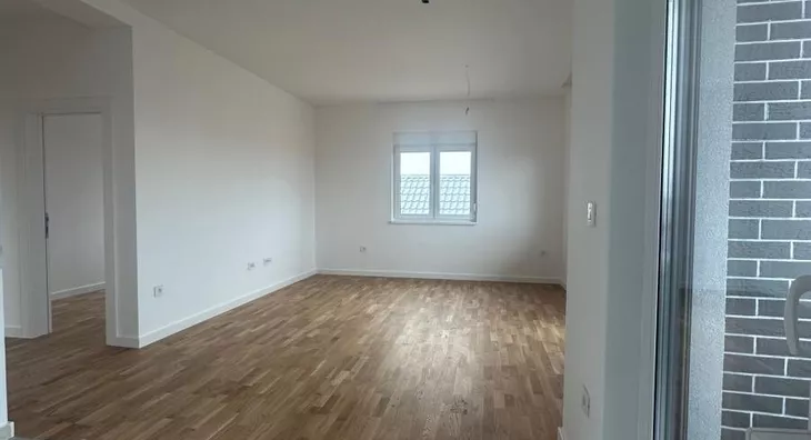 Osmosoban stan | 4zida