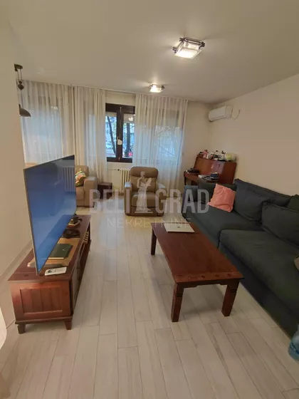 Triše Kaclerovića | 4zida.rs