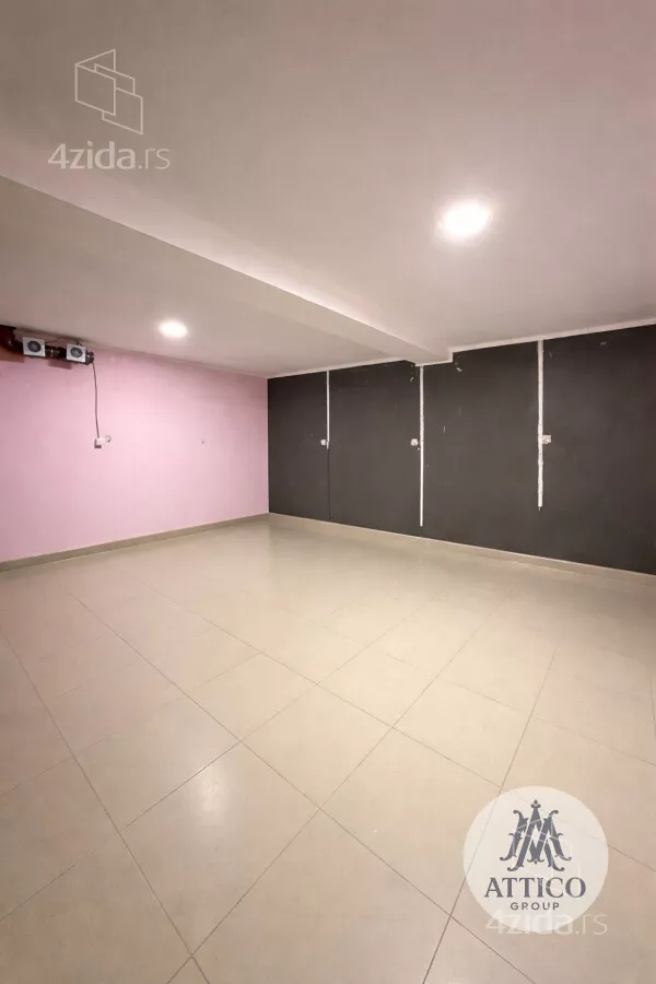 Poslovni prostor | 4zida