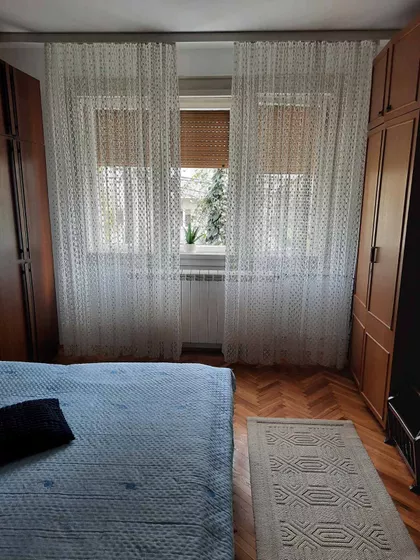 Banovo Brdo | 4zida.rs