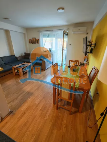 Božidarčeva | 4zida.rs